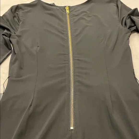 ☺️NWT Bebe long sleeve bodycon with gold belt - Picture 4 of 8